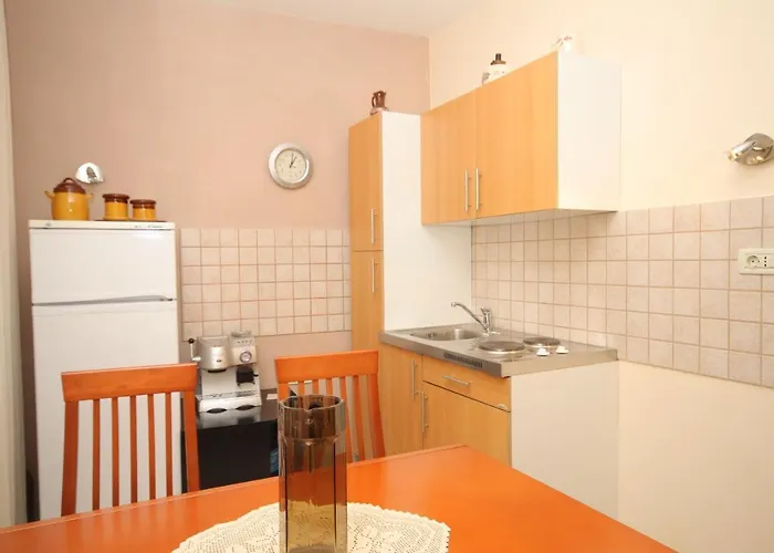 Apartament 7979a *