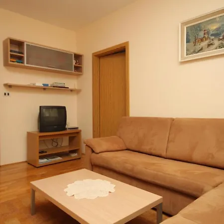 7979a * Mali Lošinj